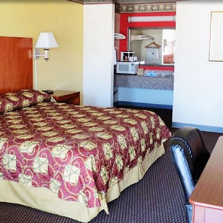 Winnie Inn And Suites Buitenkant foto